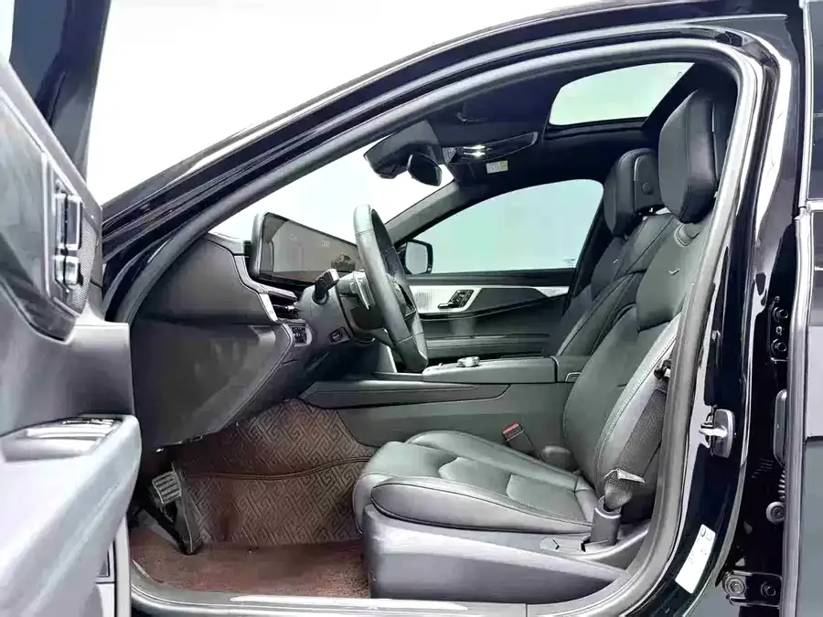 Cadillac CT6 2023 28T Luxury Edition 2023 — миниатюра 2