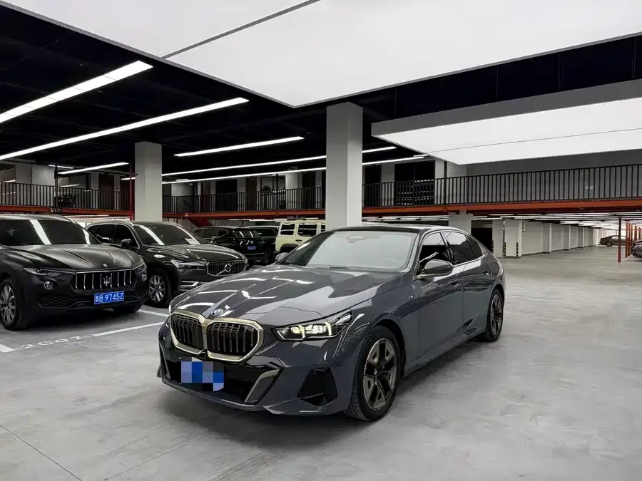 BMW 5 Series 2026