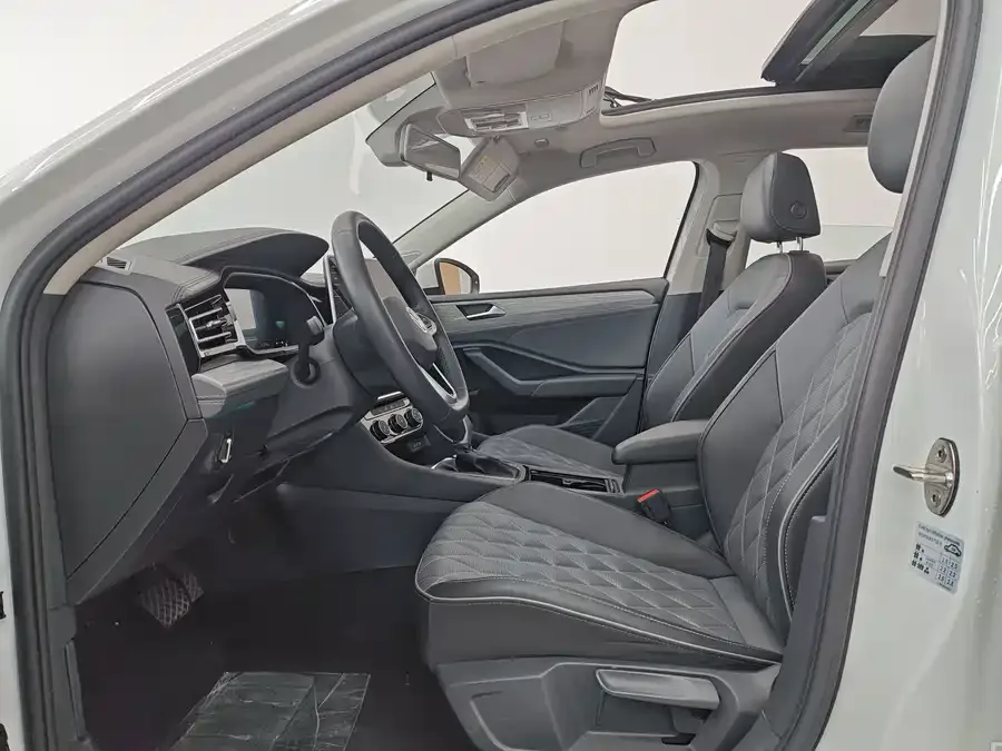 Volkswagen Sagitar 2023 Sagitar 300TSI DSG Beyond Edition 2023 — миниатюра 2