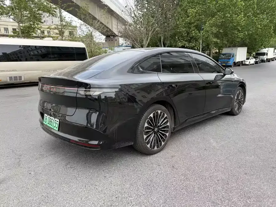 Nissan N7 Nissan N7 2025 510 Pro 2025 — миниатюра 4