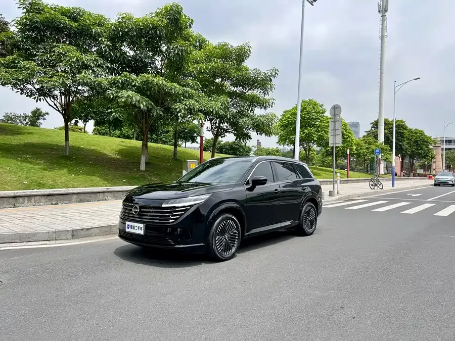 Nissan Pathfinder 2024