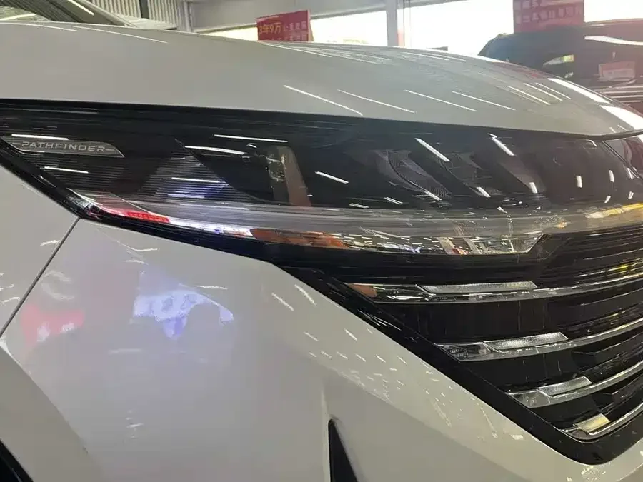 Nissan Pathfinder Tanlu 2024 380VC-TURBO 4WD Zhizun Edition 6 Seaters 2024 — миниатюра 5