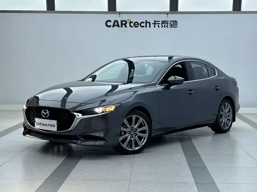 Mazda Axela 2022