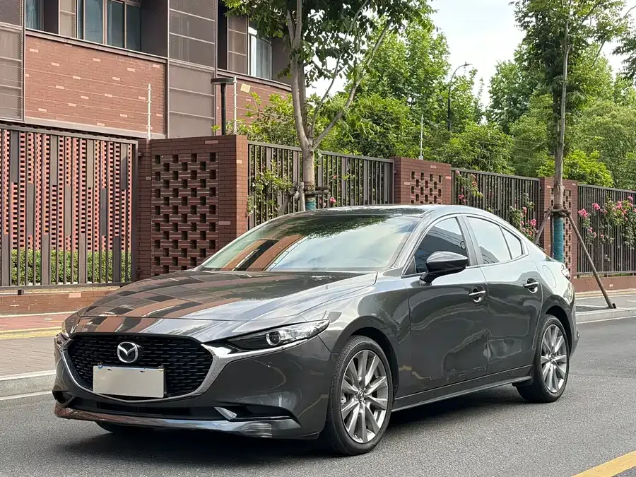Mazda Axela 2022