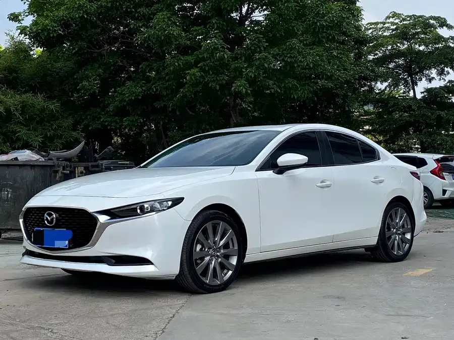 Mazda Axela 2022