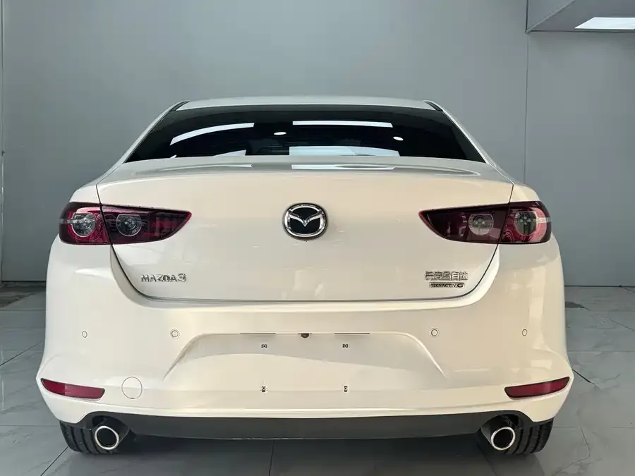 Mazda Axela Mazda3 Angkesela 2022 1.5L automatic quality version 2023 — миниатюра 2