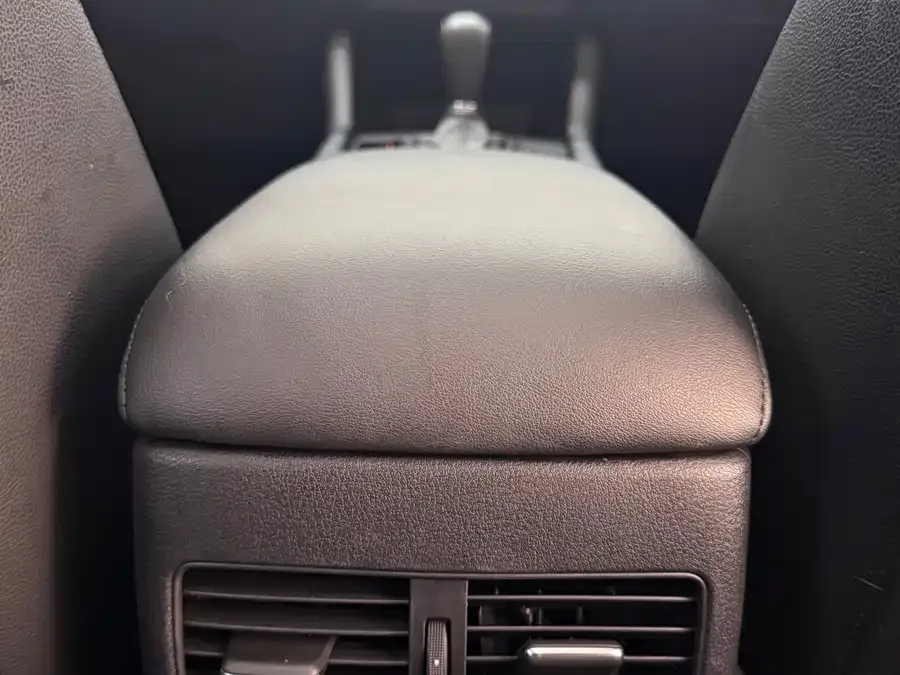 Mazda Axela Mazda3 Angkesela 2022 1.5L automatic quality version 2023 — миниатюра 4