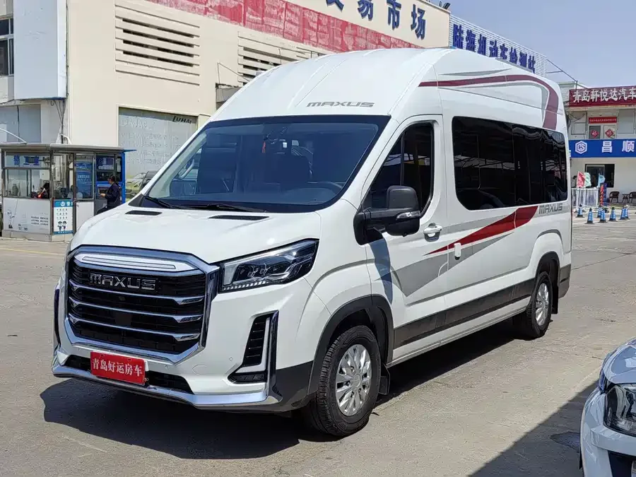 Maxus SAIC MAXUS V100 motorhome SAIC MAXUS V100 2023 2.0T Traveler V100 Mountain Edition Longitudinal Bed 2023 — фото 1, купить с доставкой в Москву
