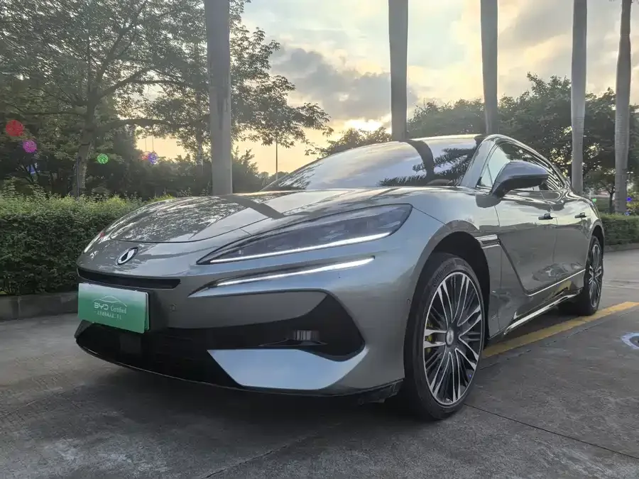 BYD Z9GT 2024