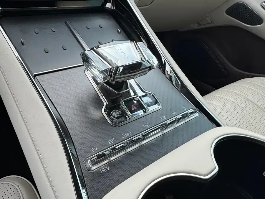 BYD Z9GT BYD Z9GT 2024 1100 4WD Ultra Edition 2024 — миниатюра 4