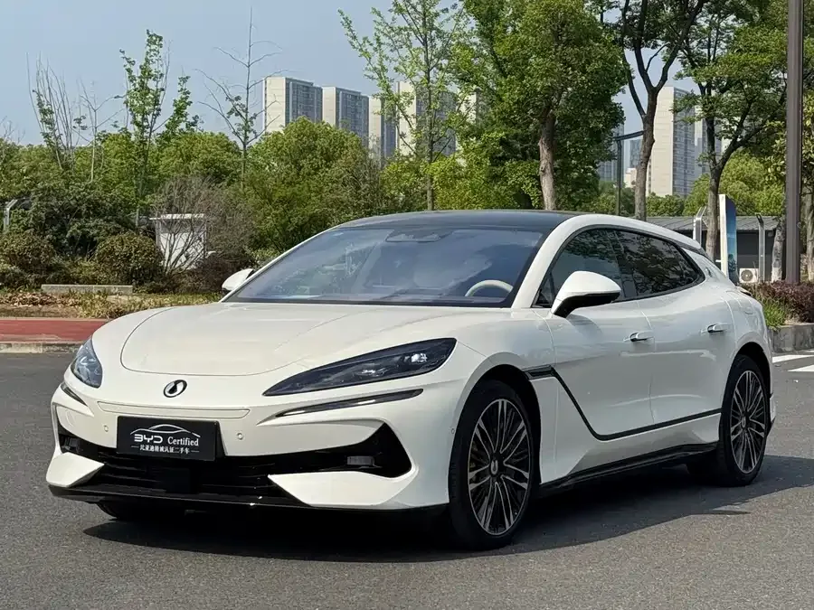 BYD Z9GT 2024