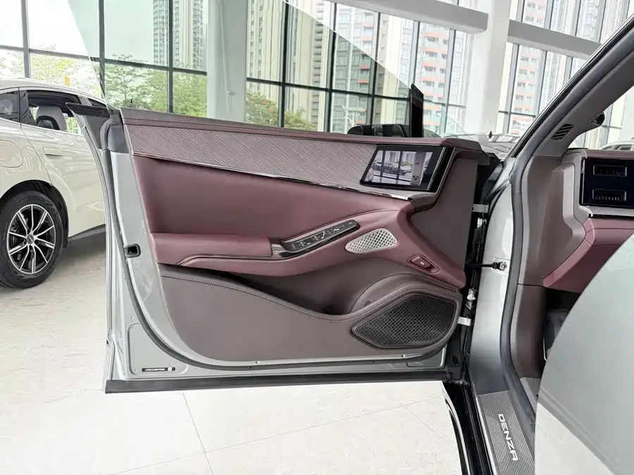 BYD Z9GT BYD Z9GT 2024 1100 4WD Ultra First Edition 2024 — миниатюра 4