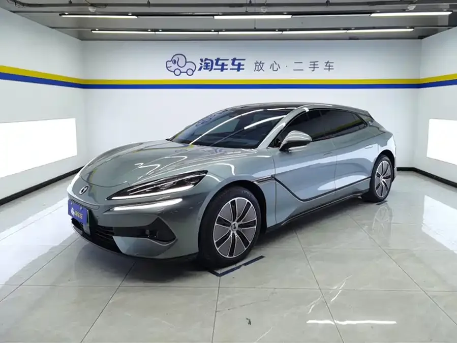 BYD Z9GT 2025