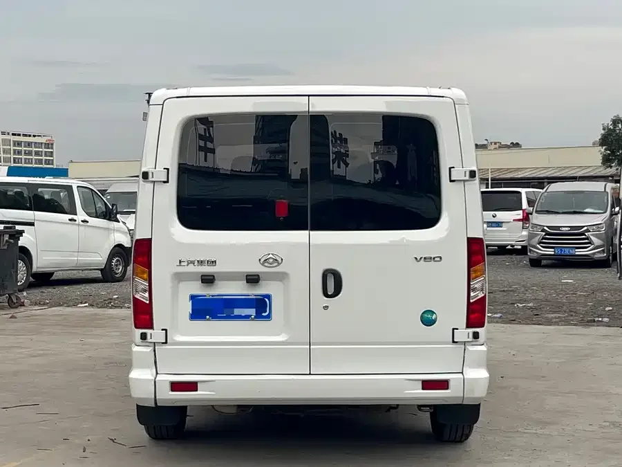 Maxus Xintu V80 Xintu V80 2025 Value Edition, Aoyuntong 2.0T Manual Short Wheelbase, Ultra-Low Roof, 127Ps, 7/9 Seats 2025 — миниатюра 5