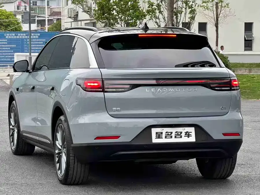 Leapmotor C11 Leapmotor C11 2024 Extended Range 300 Smart Edition 2024 — миниатюра 4