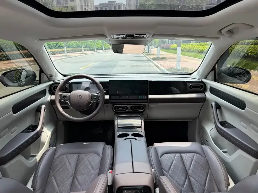Leapmotor C11 Leapmotor C11 2024 Pure Electric 580 Premium Edition 2024 — миниатюра 2