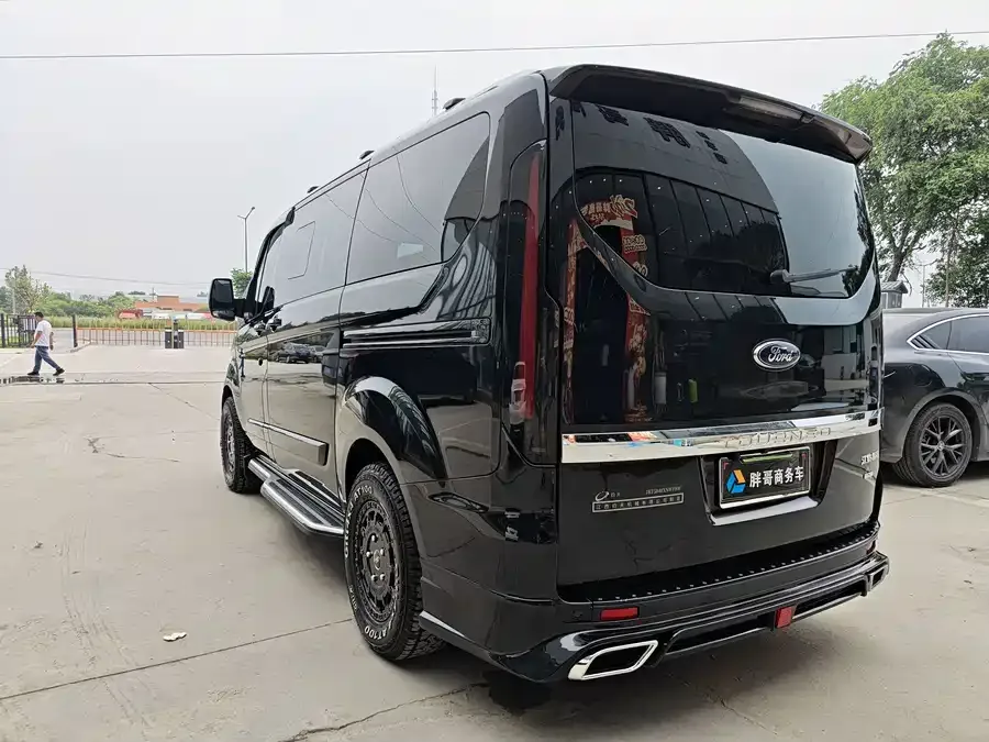 Watsonwell Ford Black Knight Watson Wellesley Ford Black Knight 2025 2.0T Diesel Chasing Light Edition 2025 — миниатюра 4