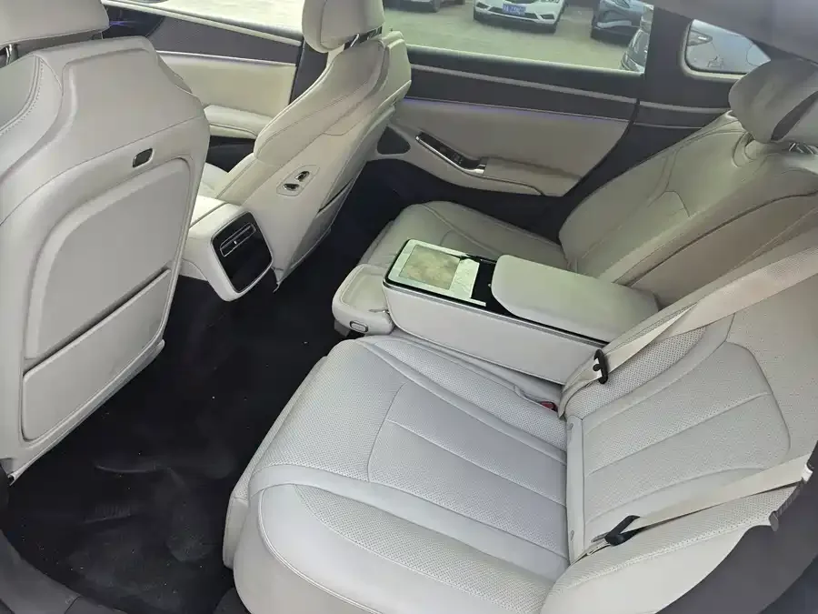 BYD Z9 Denza Z9 2024 630km AWD Pro Edition 2025 — миниатюра 4