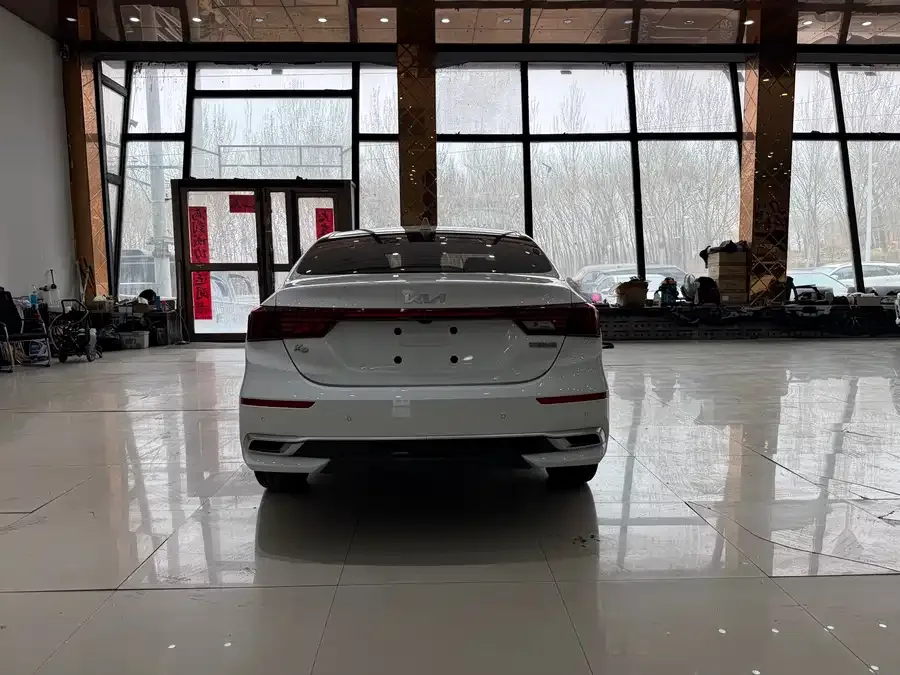 Kia K3 2021 facelift 1.5L CVT fashion version 2023 — миниатюра 2