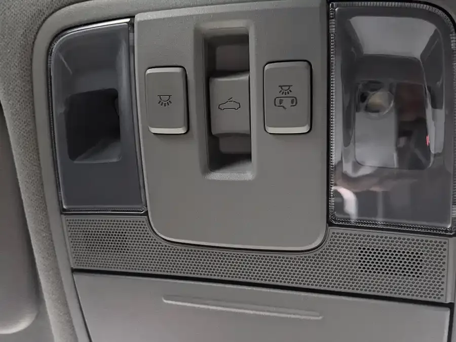 Kia K3 2021 facelift 1.5L CVT fashion version 2022 — миниатюра 4