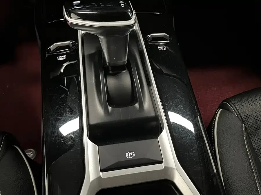 Kia K3 2023 1.5L CVT Luxury Edition 2023 — миниатюра 5