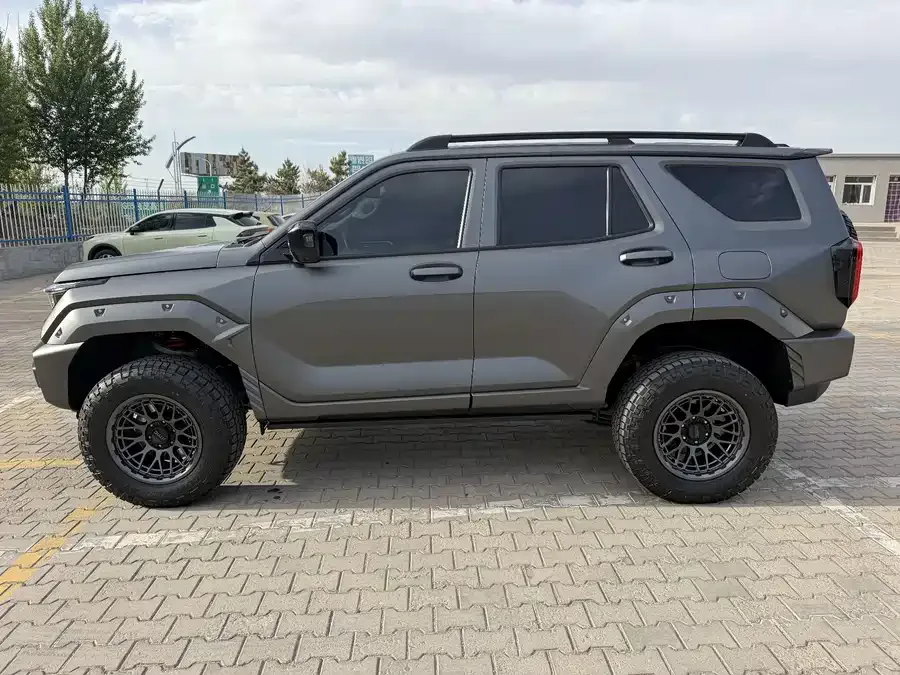 Tank 400 New Energy Tank 400 New Energy 2023 Hi4-T Super Energy Edition 2024 — миниатюра 4