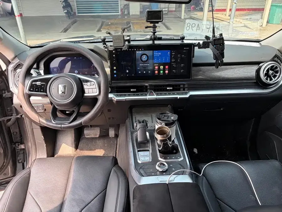 Tank 400 New Energy Tank 400 New Energy 2024 Hi4-T Off-Road Edition 2024 — миниатюра 2