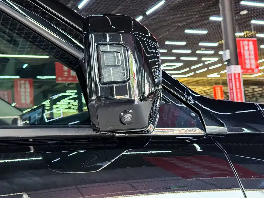 Tank 400 New Energy Tank 400 New Energy 2024 Hi4-T Off-Road Edition 2024 — миниатюра 2