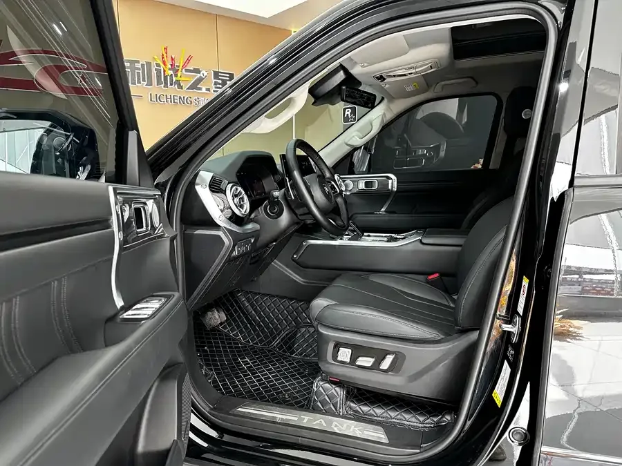 Tank 400 New Energy Tank 400 New Energy 2024 Hi4-T Off-Road Edition 2024 — миниатюра 3