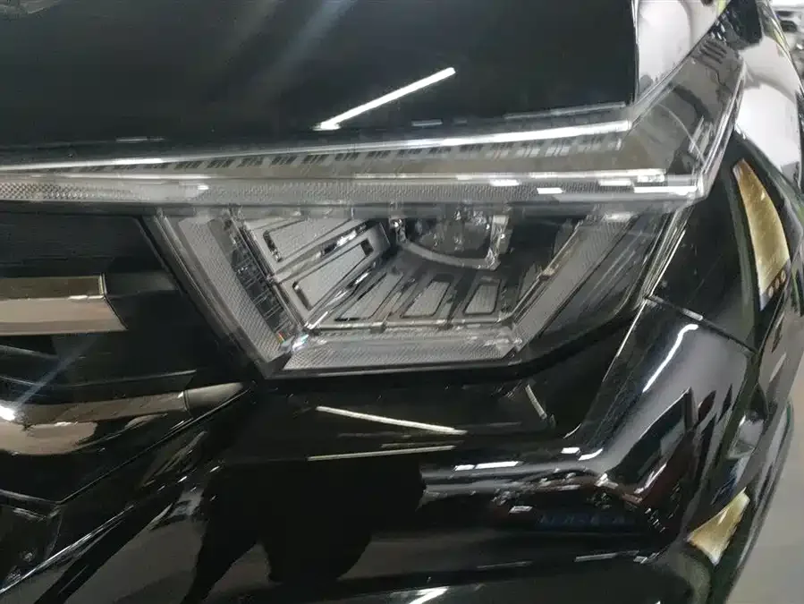 Tank 400 New Energy Tank 400 New Energy 2024 Hi4-T Off-Road Edition 2025 — миниатюра 2