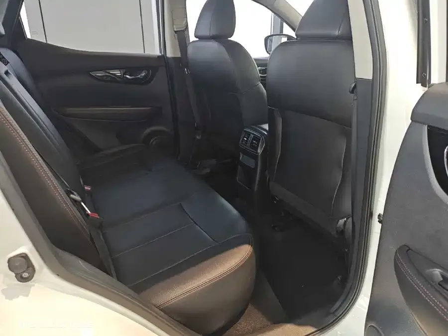Nissan Qashqai Qashqai 2022 2.0L CVT XV Smart Edition 2023 — миниатюра 4