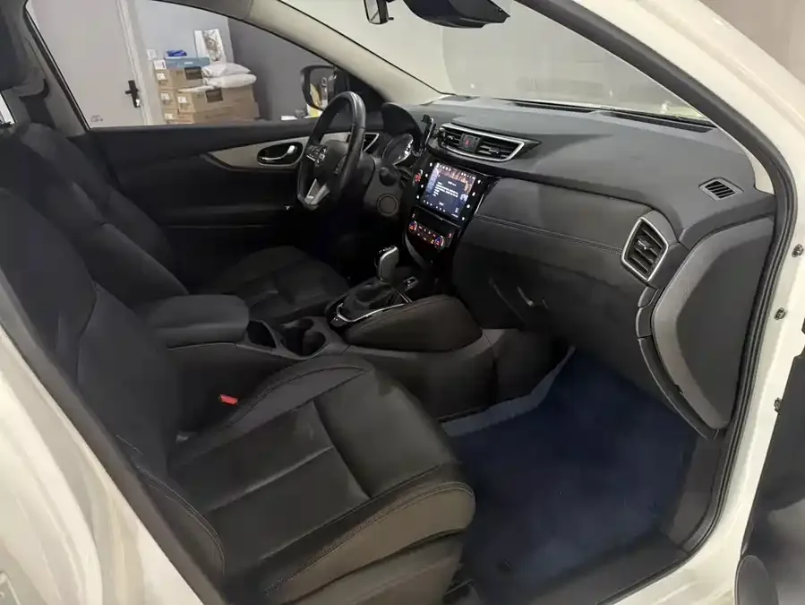 Nissan Qashqai Qashqai 2022 2.0L CVT XV Prem Luxury Edition 2023 — миниатюра 4