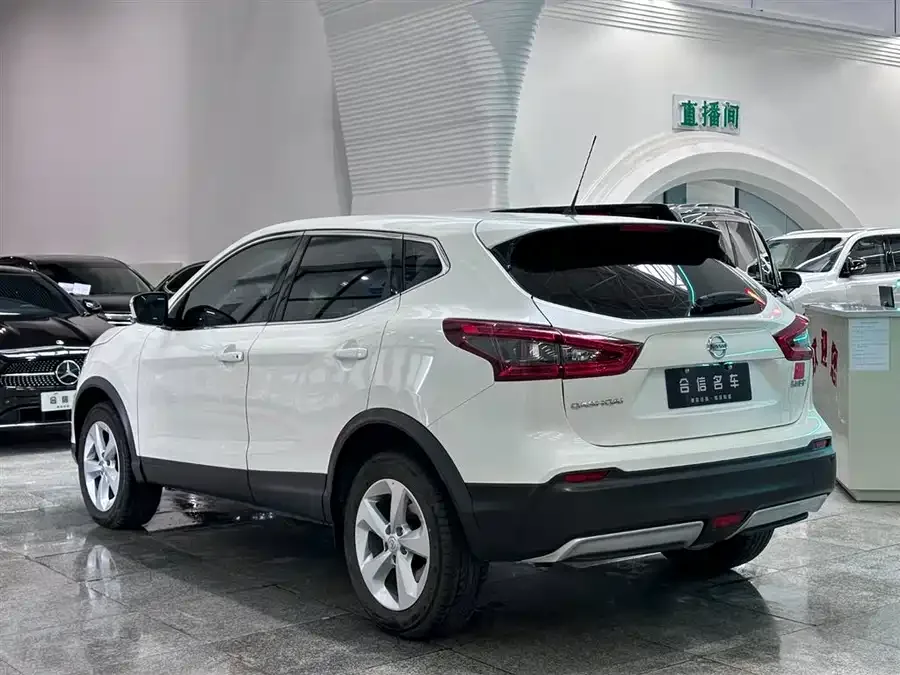 Nissan Qashqai Qashqai 2022 2.0L CVT XV Smart Edition 2022 — миниатюра 2