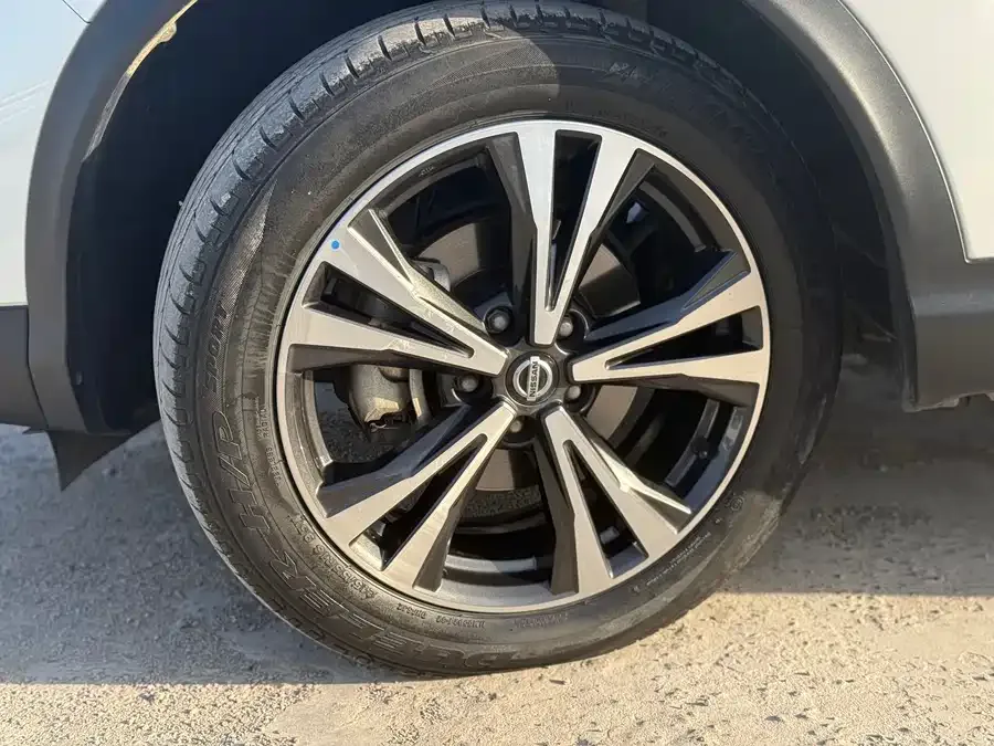Nissan Qashqai Qashqai 2022 2.0L CVT XV Prem Luxury Edition 2022 — миниатюра 3