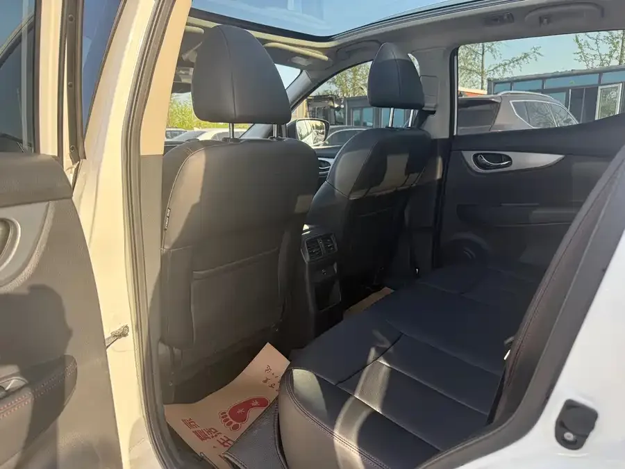 Nissan Qashqai Qashqai 2022 2.0L CVT XV Prem Luxury Edition 2022 — миниатюра 4