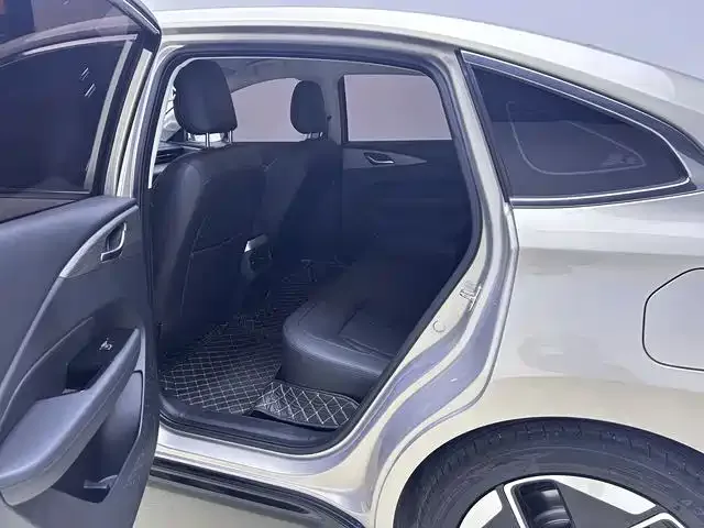 Wuling Starlight Wuling Starlight 2024 Co-creation Edition 510 Advanced Model 2025 — миниатюра 4