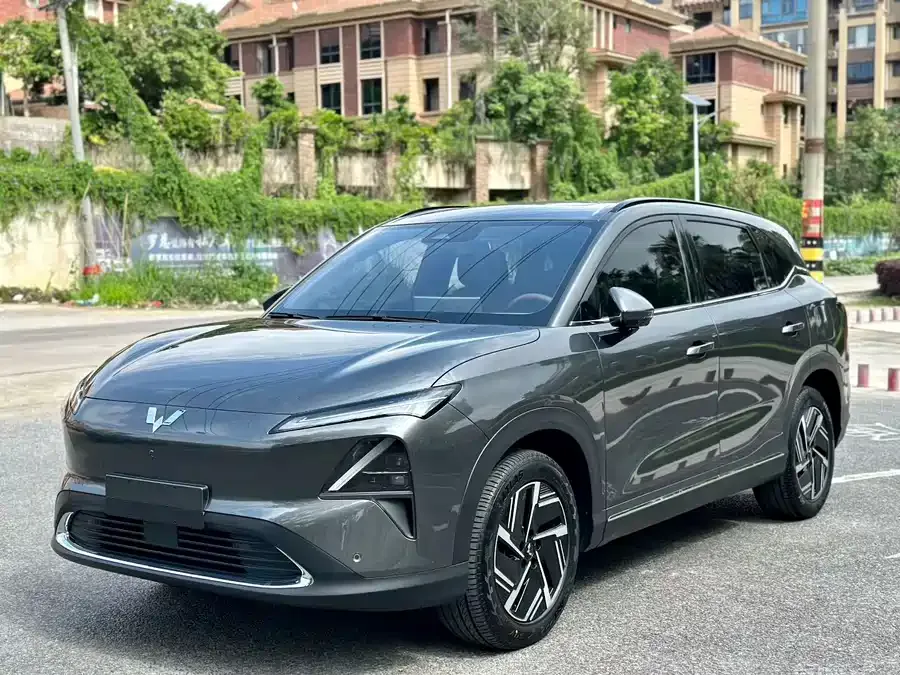 Wuling Starlight S 2024