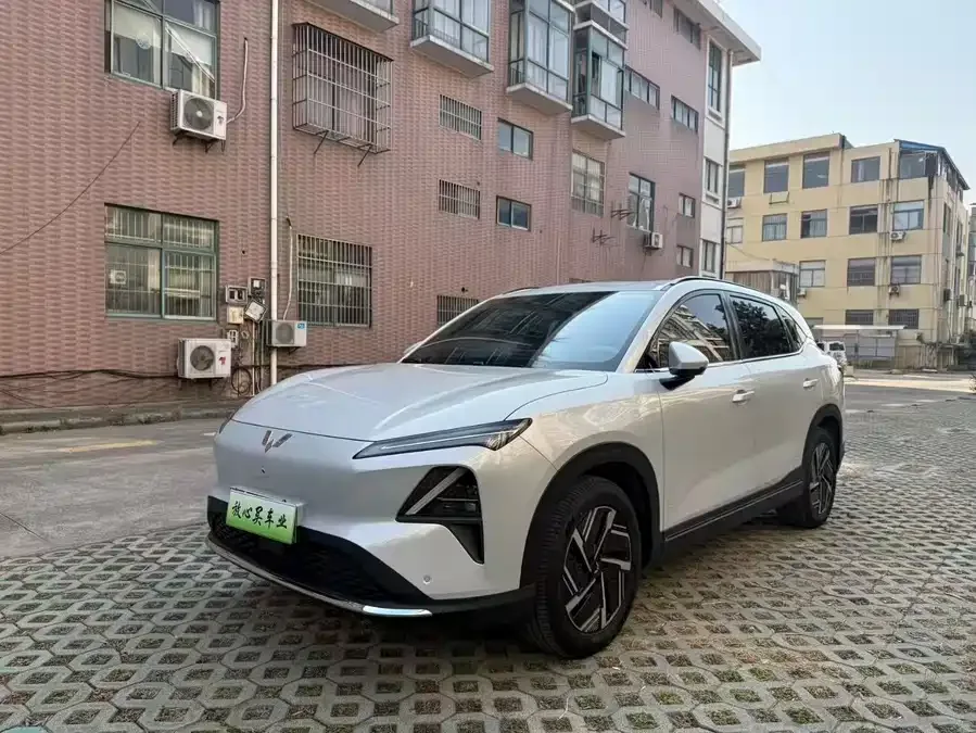 Wuling Starlight S 2024