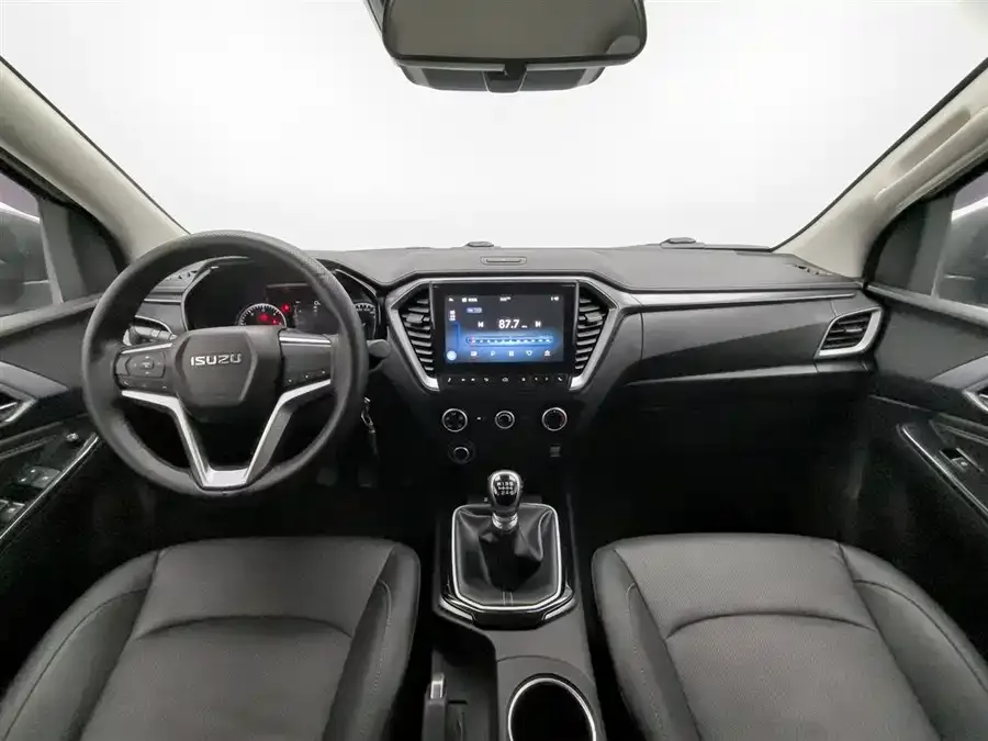 Isuzu D-Max D-MAX 2021 1.9T manual four-wheel drive diesel Global powerful RZ4E 2023 — миниатюра 2