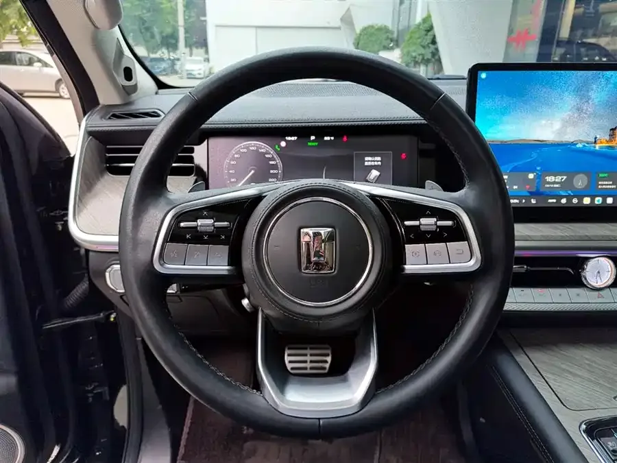 Tank 500 Tank 500 2022 3.0T Sports Edition 5-seater 2023 — миниатюра 5