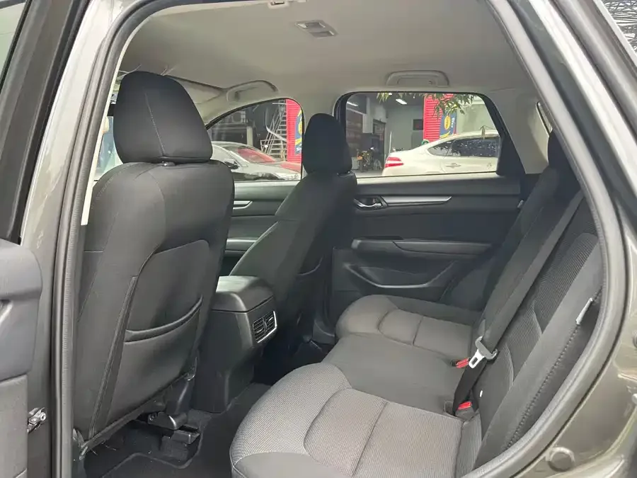 Mazda CX-5 2024 2.0L automatic two-wheel drive comfort model 2024 — миниатюра 3