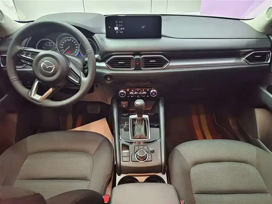Mazda CX-5 2024 2.0L automatic two-wheel drive comfort model 2024 — миниатюра 4