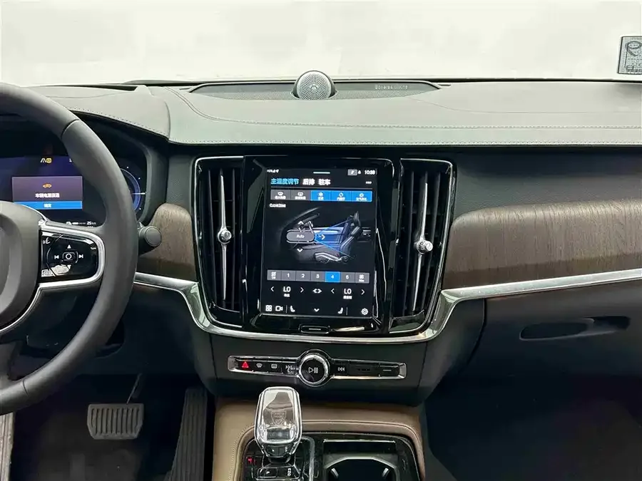 Volvo S90 plug-in hybrid Volvo S90 Plug-in Hybrid 2024 Plug-in Hybrid Four-wheel Drive Long-range Zhiya Luxury Edition 2024 — миниатюра 3