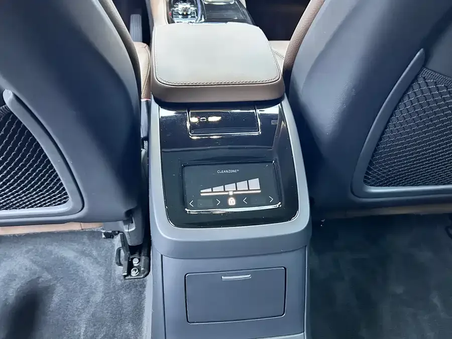 Volvo S90 plug-in hybrid 2024 plug-in hybrid four-wheel drive long-range Zhiyi luxury version 2024 — миниатюра 5