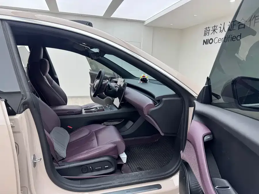NIO ET5T NIO ET5T 2024 100kWh Touring 2024 — миниатюра 3