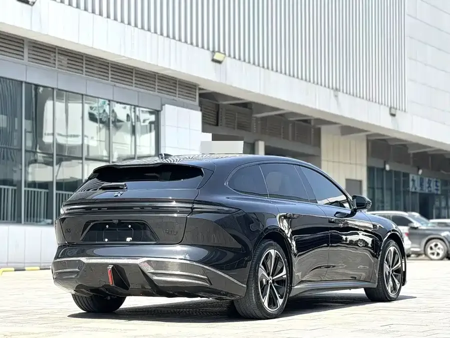 NIO ET5T NIO ET5T 2024 100kWh Touring 2025 — миниатюра 3