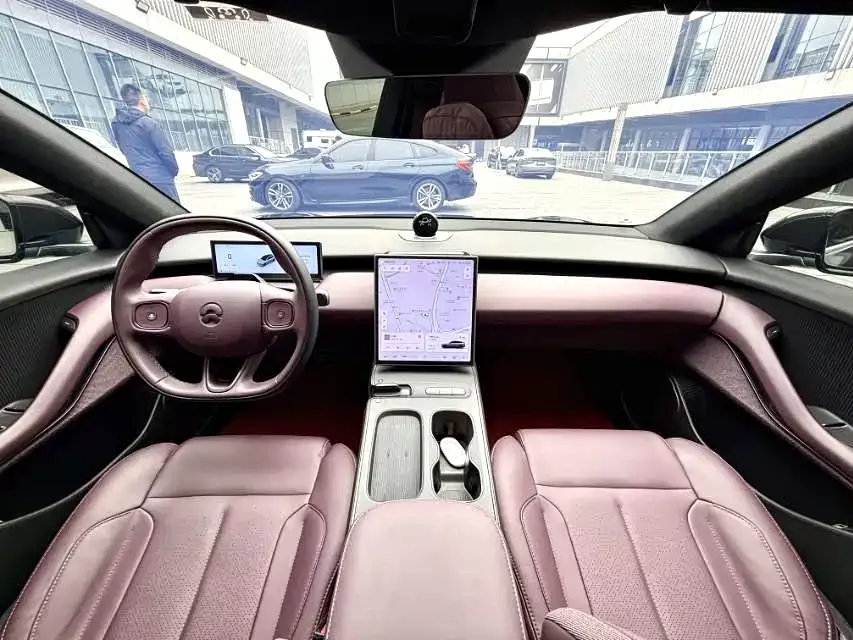 NIO ET5T NIO ET5T 2024 75kWh Touring 2024 — миниатюра 4