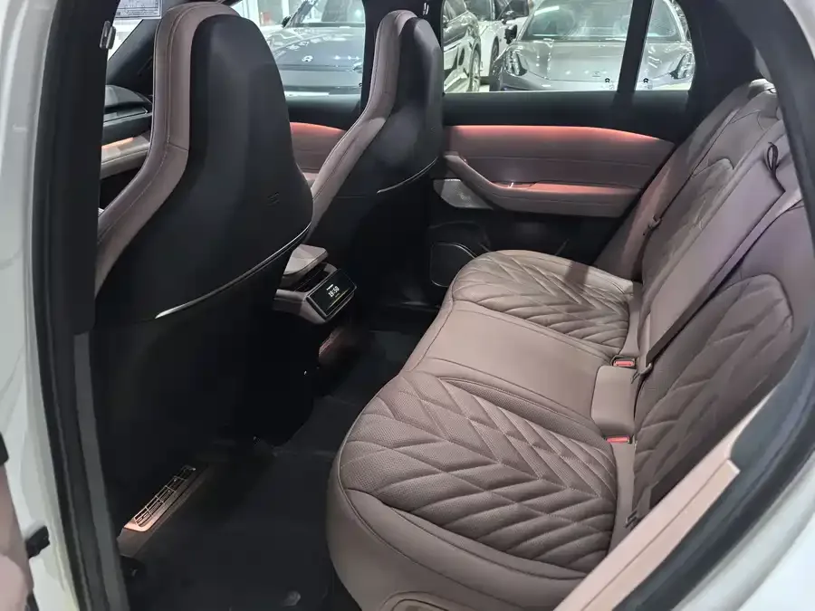 NIO EC6 NIO EC6 2025 75kWh 2025 — миниатюра 3