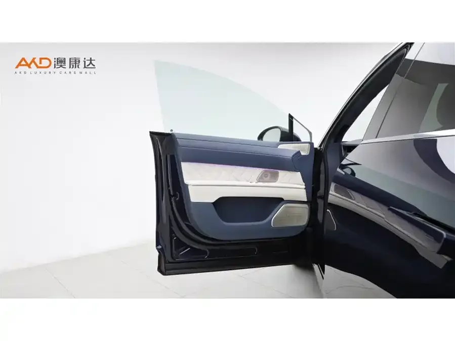 NIO ET9 NIO ET9 2025 102kWh Signature Edition 2025 — миниатюра 4