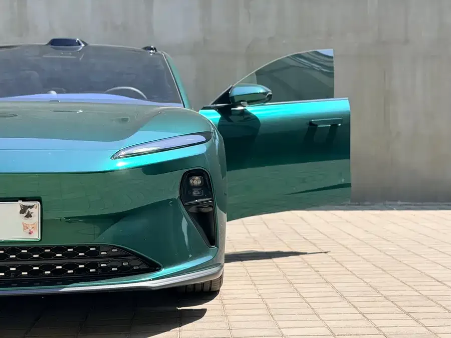NIO ET5T NIO ET5T 2024 75kWh Touring 2024 — миниатюра 2